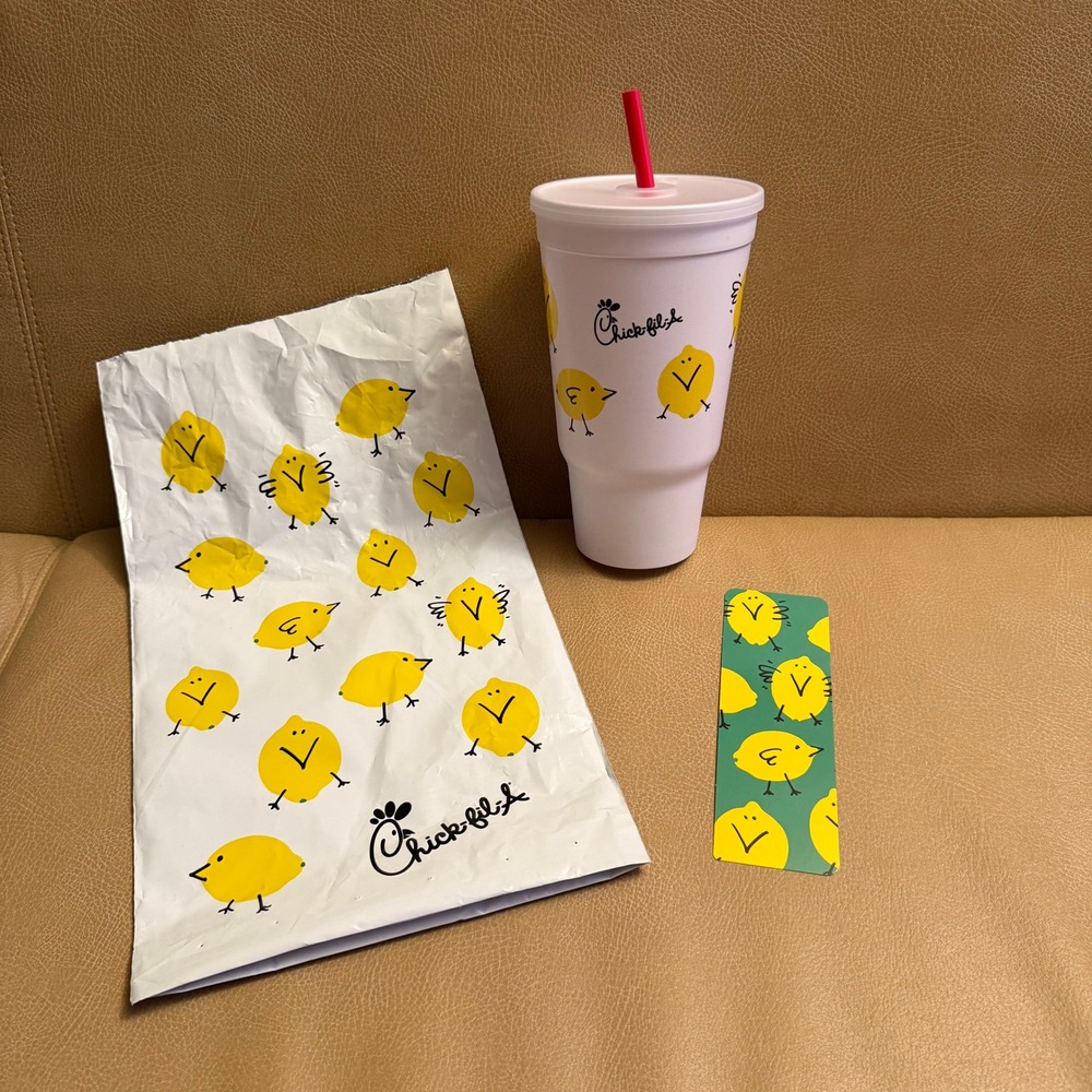Chick-fil-A Lemon Chicks Collectible Cup Tumbler with Lid Straw